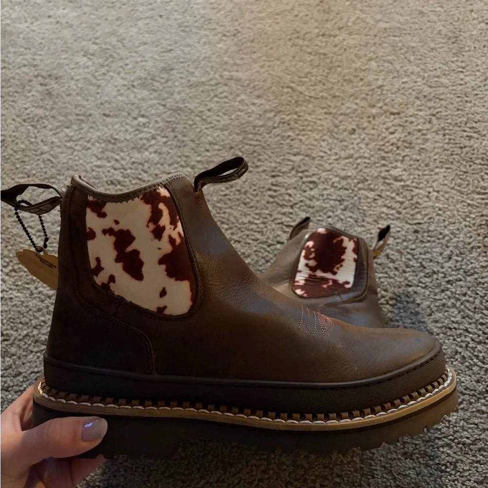 Georgia Boot Cow Brown and White Leather Boots - Picture 3 of 6